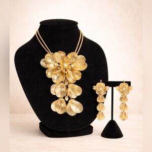 NWOT Boutique Gold Floral Statement Necklace and 5” Drop Earrings Set